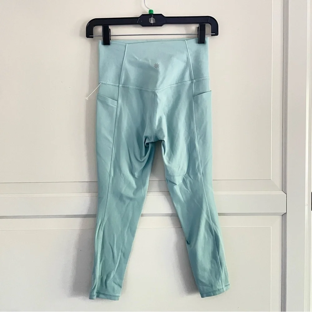 Athleta light green